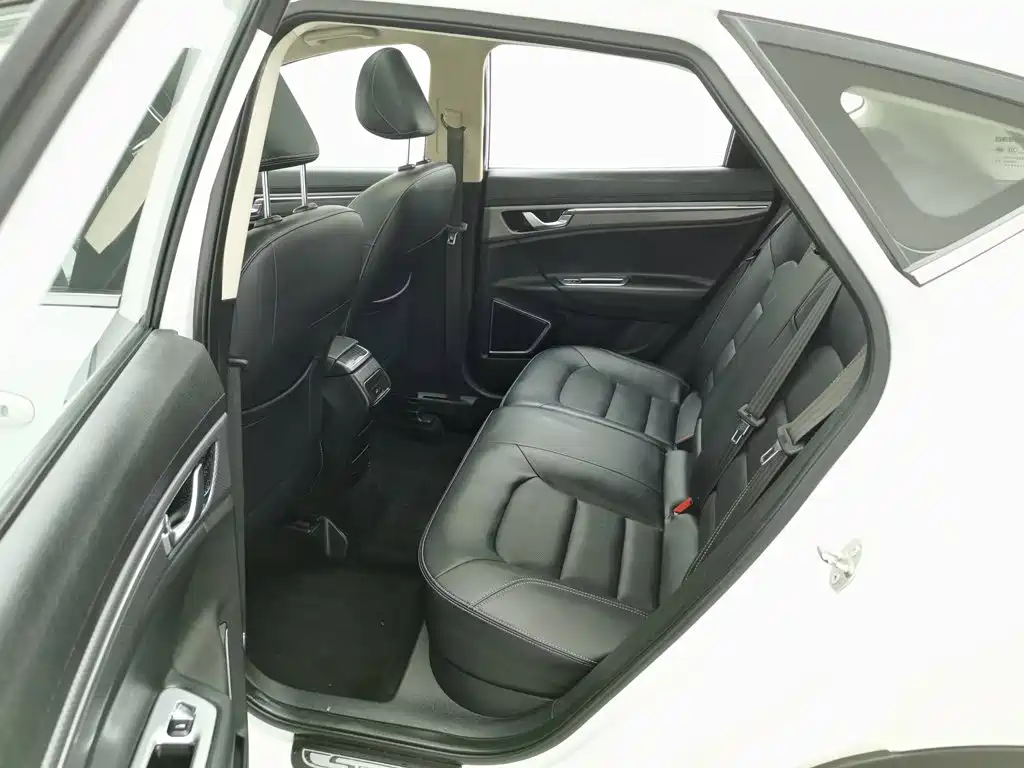Geely Emgrand GS — миниатюра 15