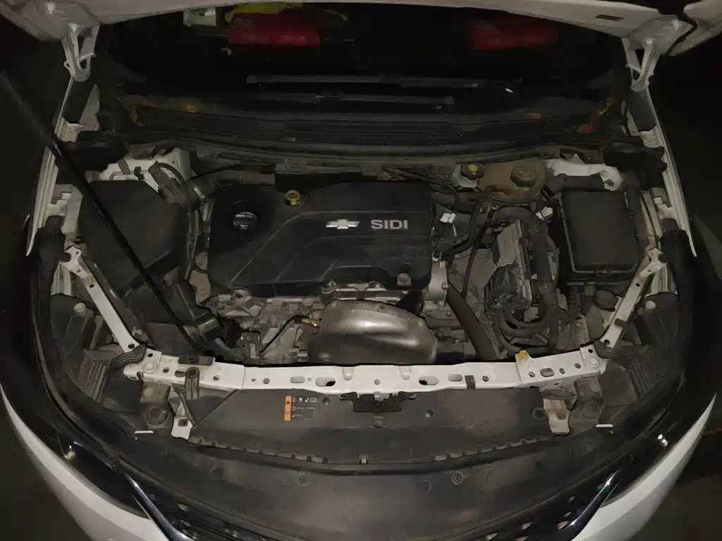 Chevrolet Cruze — миниатюра 17