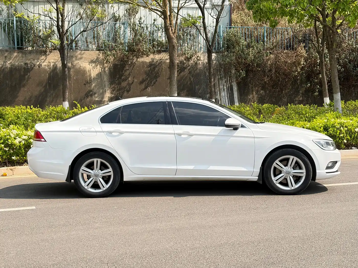 Volkswagen Lamando
