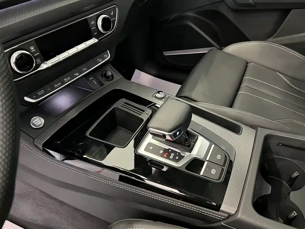 Audi Q5L 2022 45T Luxury