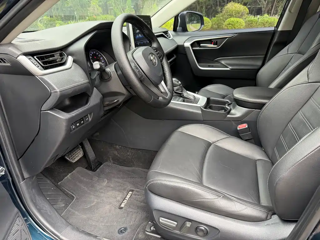 Toyota Wildlander — миниатюра 4