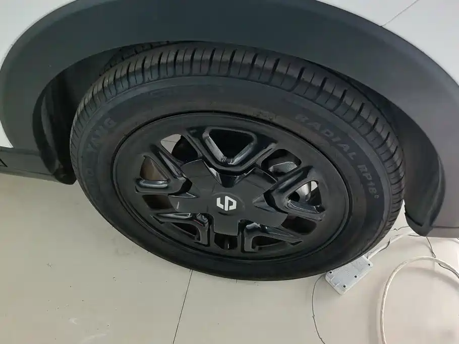 Leapmotor Leapmotor T03 — миниатюра 6