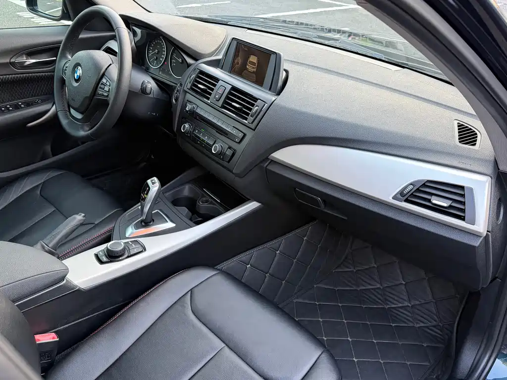 BMW 1 Series (Import) — миниатюра 10