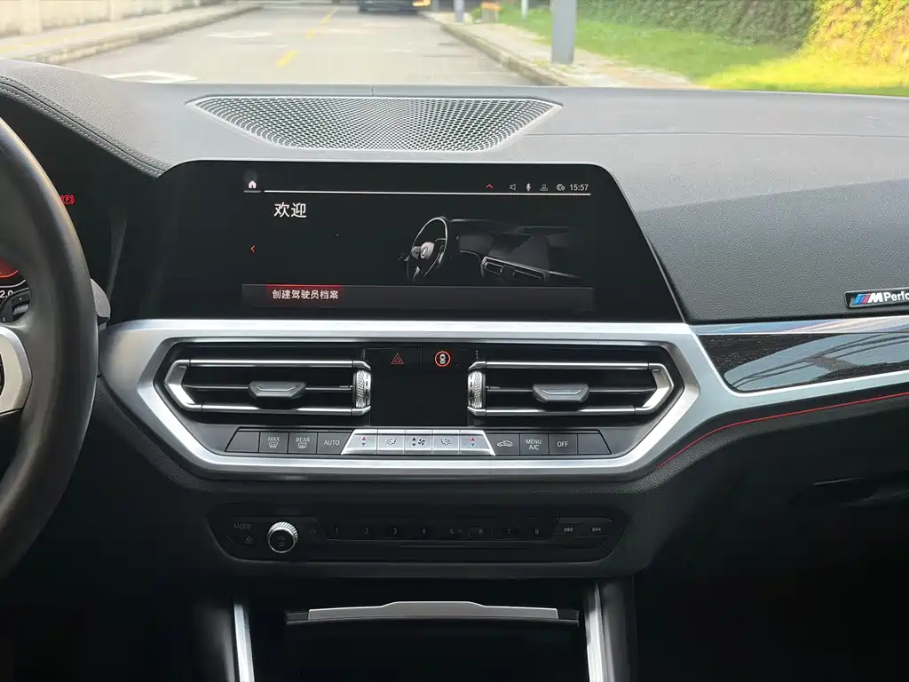 BMW 3 Series — миниатюра 21