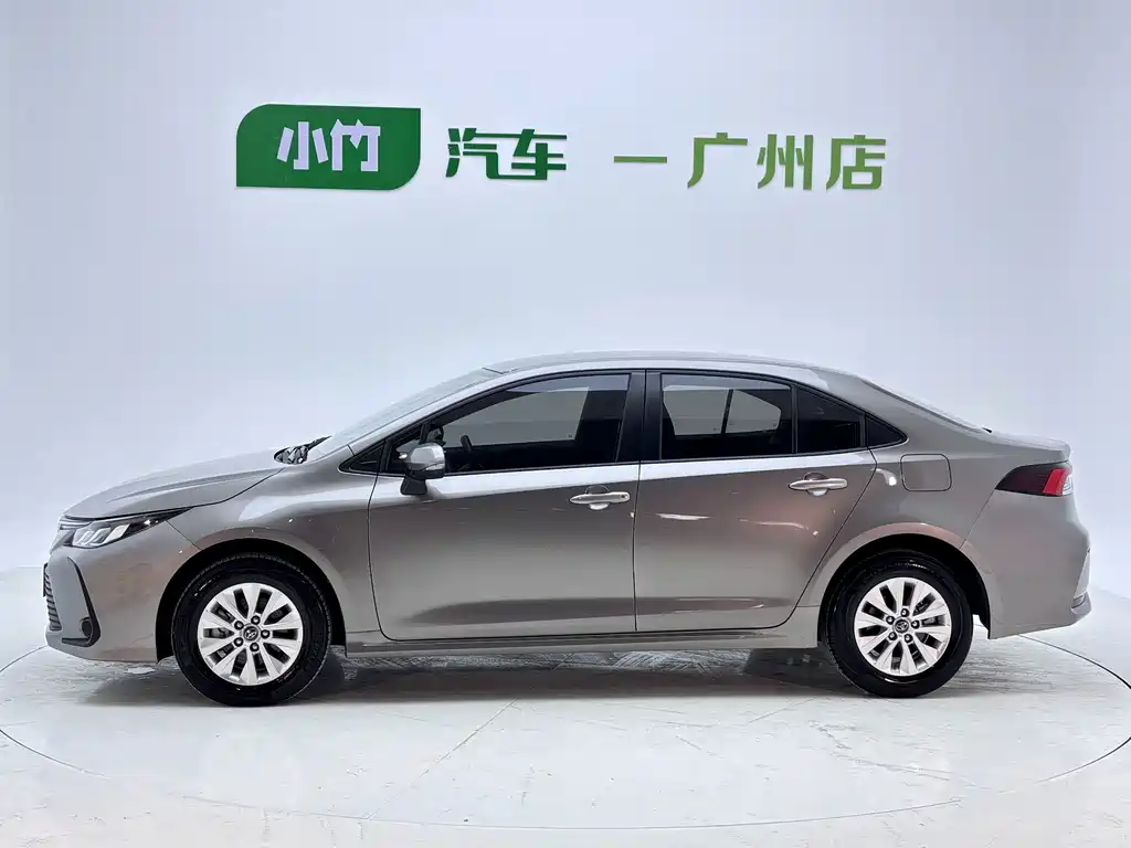 Toyota Corolla — миниатюра 8