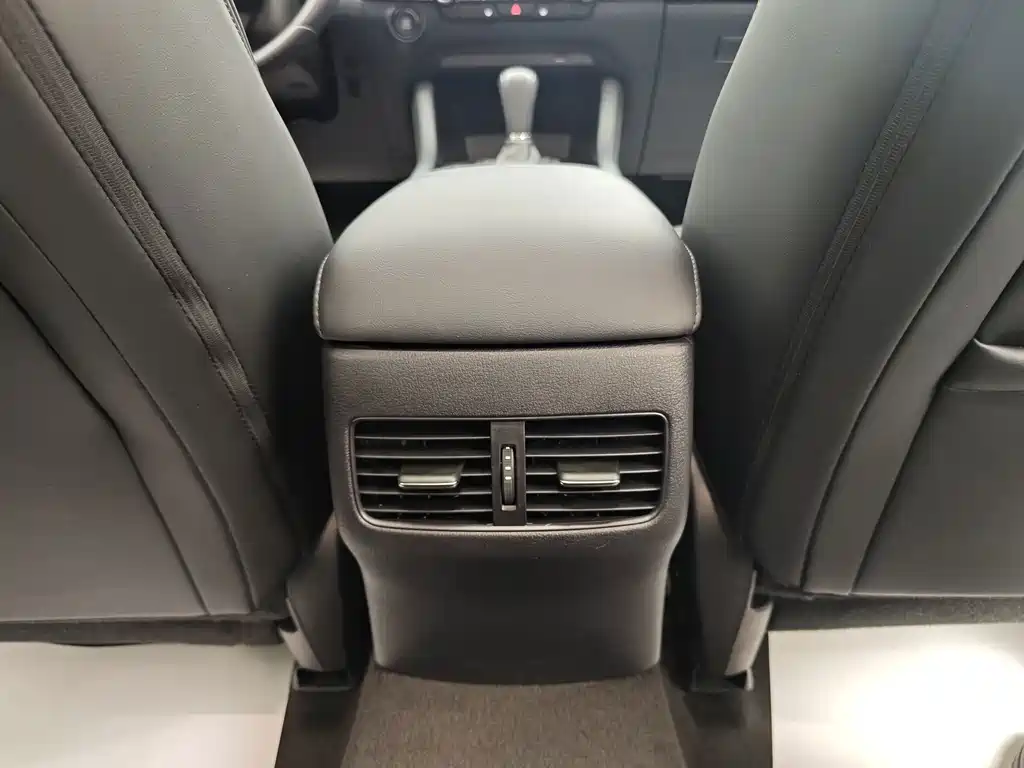 Mazda 3 Axela — миниатюра 20