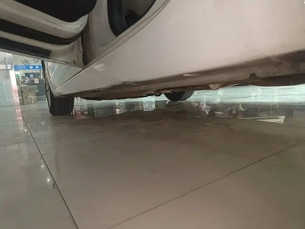 Buick Excelle — миниатюра 22