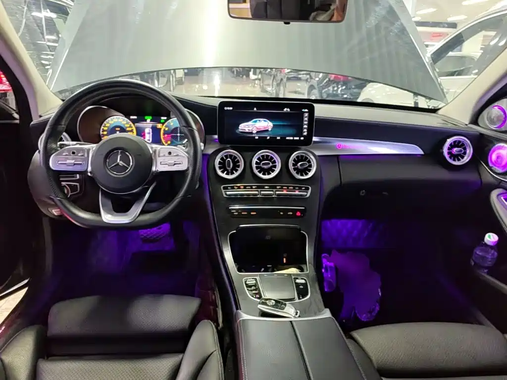 Mercedes-Benz C-Class — миниатюра 10