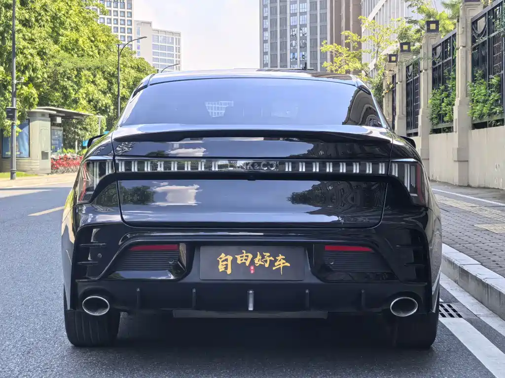 Lynk & Co 03 — миниатюра 20