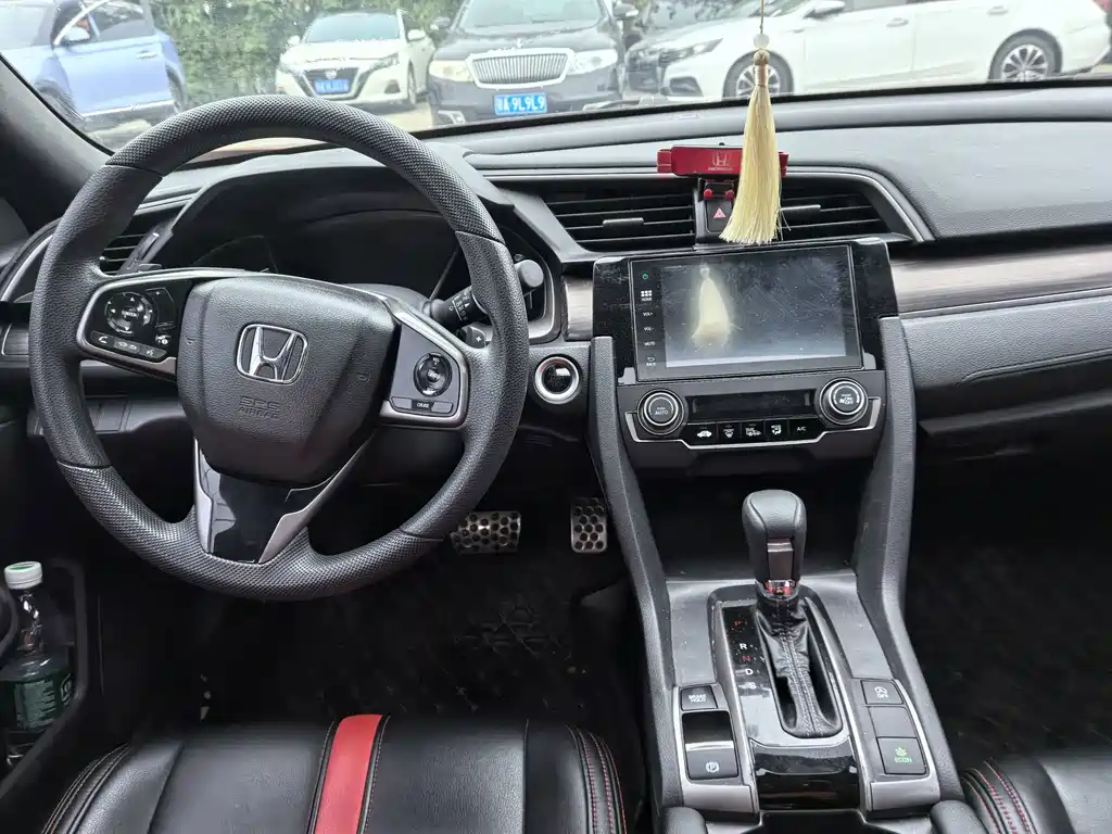 Honda Civic — миниатюра 11