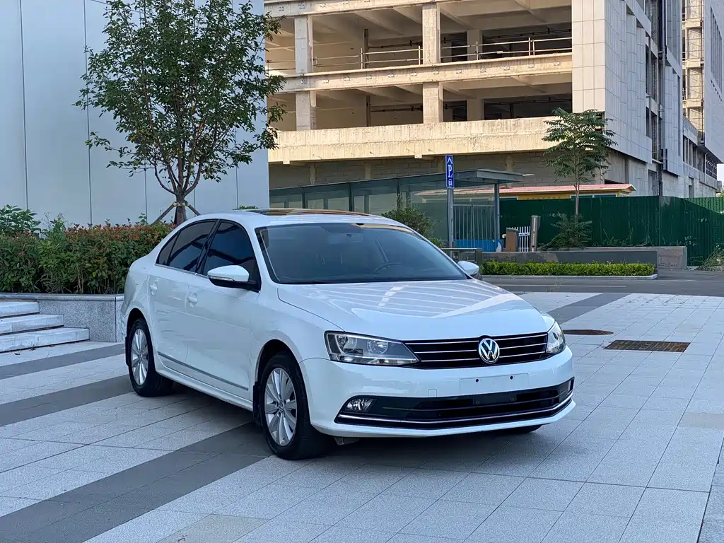 Volkswagen Sagitar — миниатюра 3