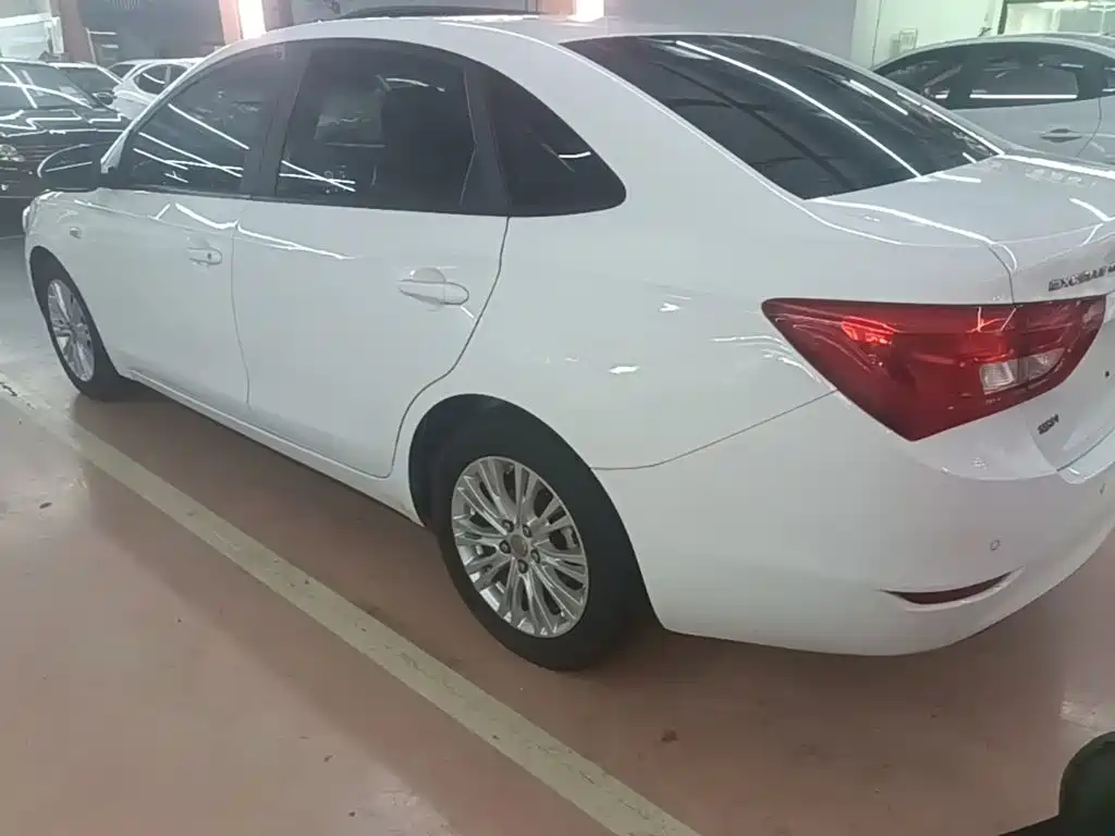 Buick Excelle — миниатюра 5