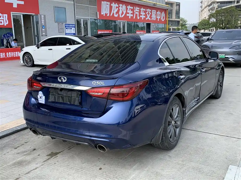 Infiniti Q50L — миниатюра 7
