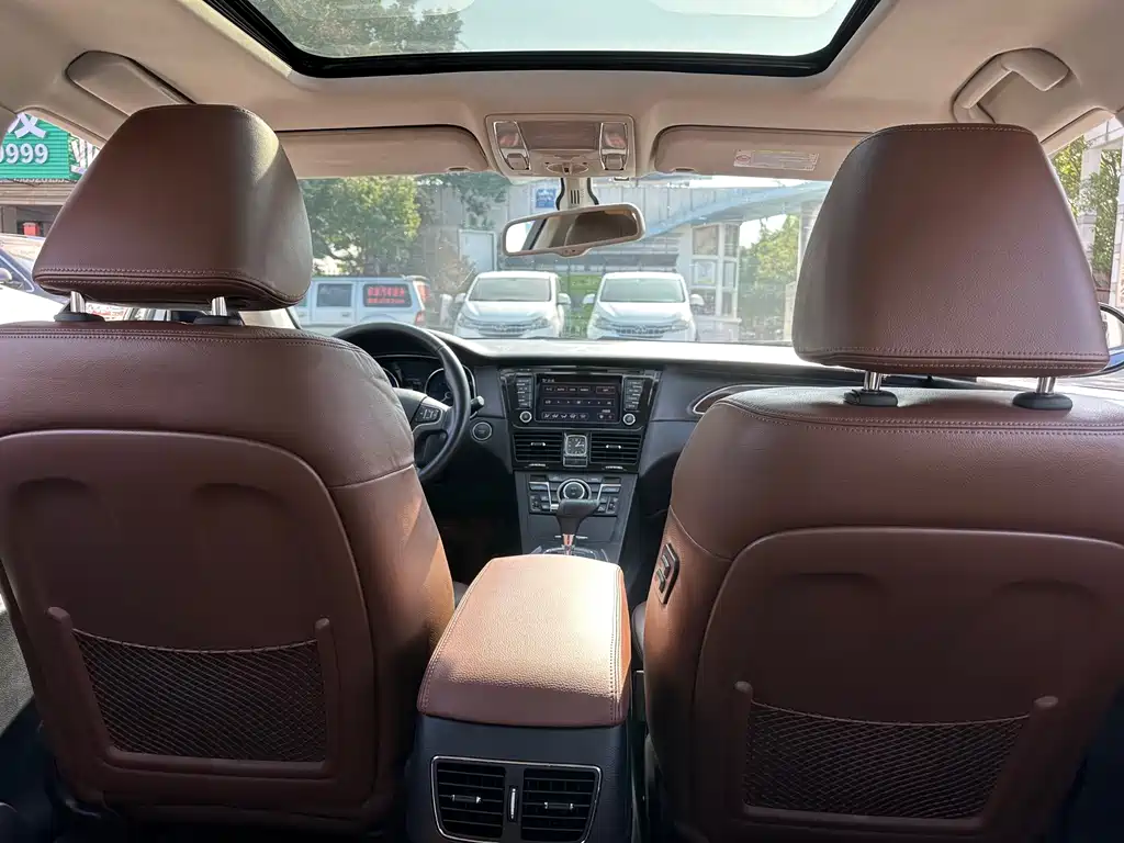 Hongqi Hongqi H7 — миниатюра 10