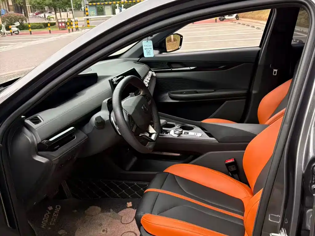 Changan UNI-V — миниатюра 5