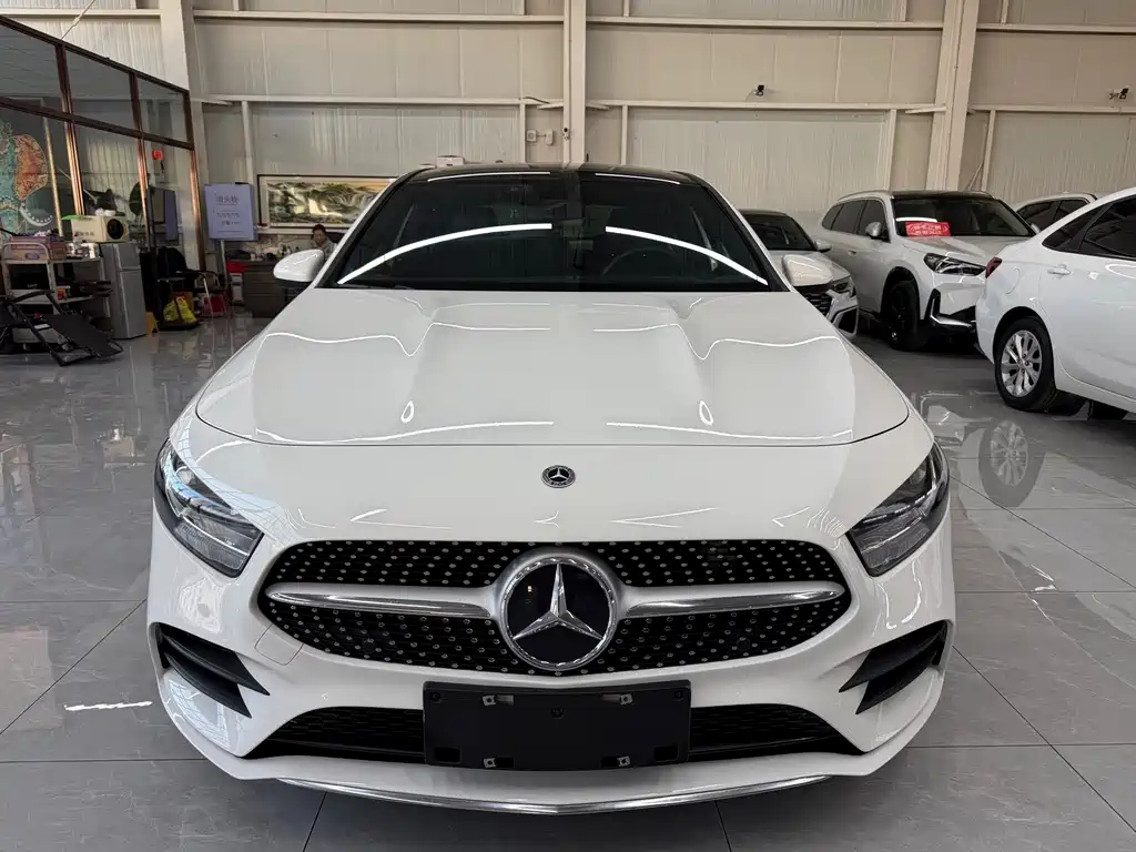 Mercedes-Benz A-Class — миниатюра 2