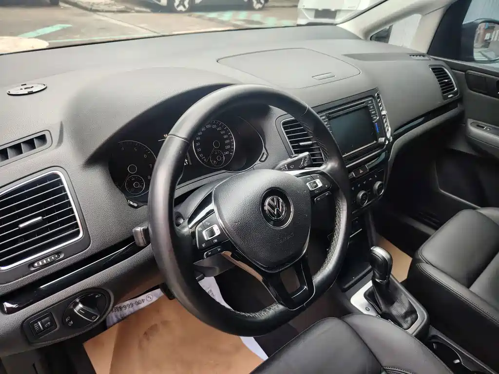 Volkswagen Sharan — миниатюра 7