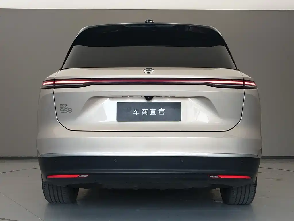 NIO ES8 — миниатюра 5