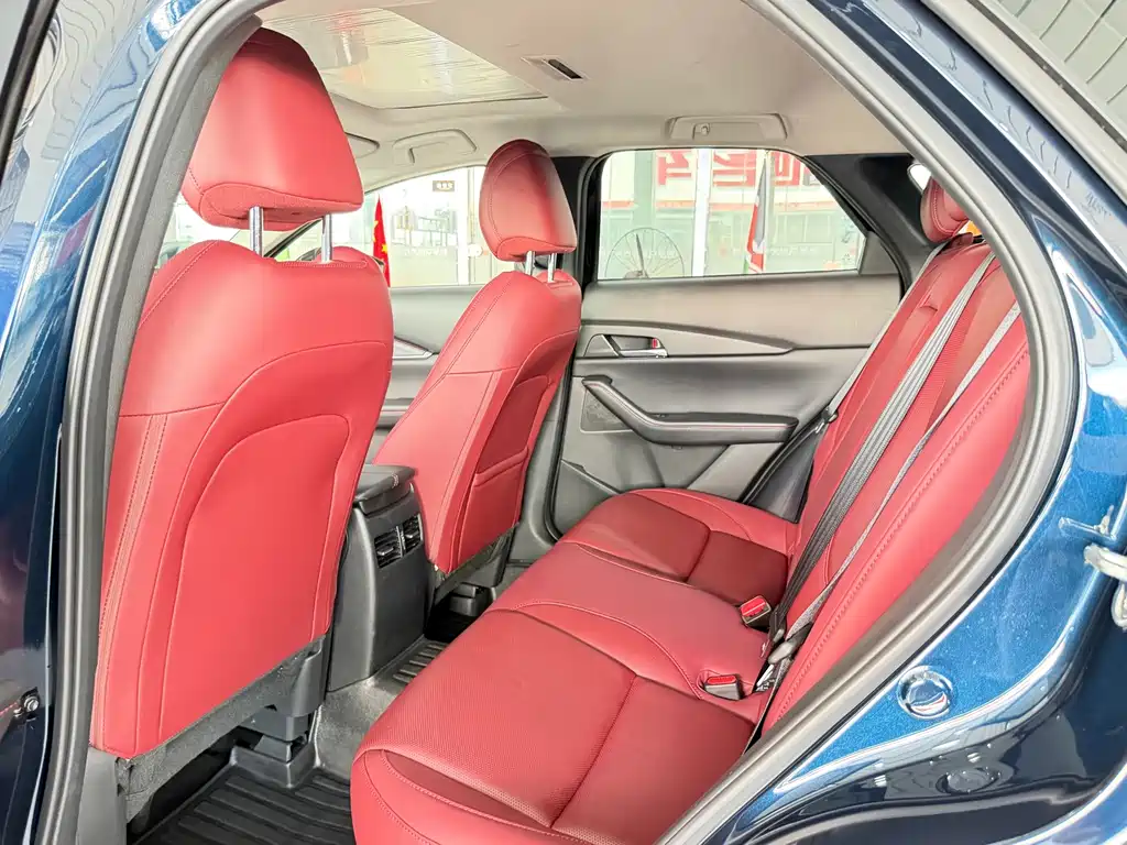 Mazda CX-30 — миниатюра 6