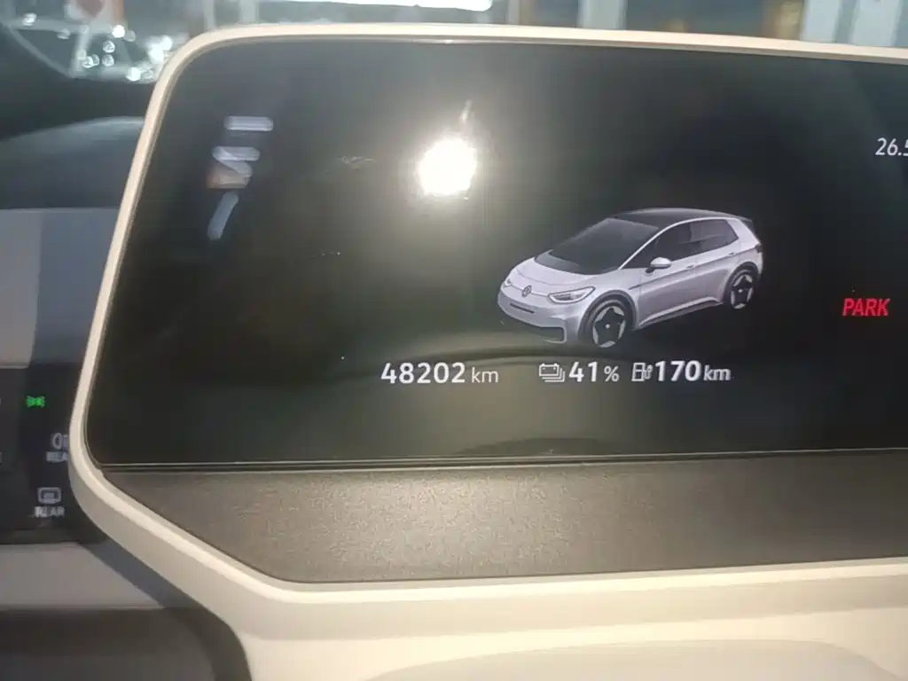 Volkswagen ID.3 — миниатюра 12