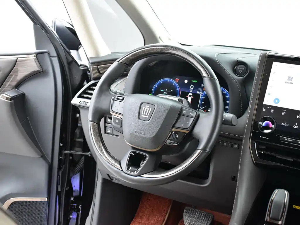 Toyota Vellfire 2024 2.5L Executive