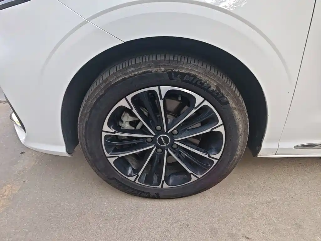 Roewe iMAX8 — миниатюра 23