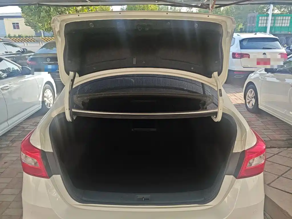 Nissan Sylphy — миниатюра 19