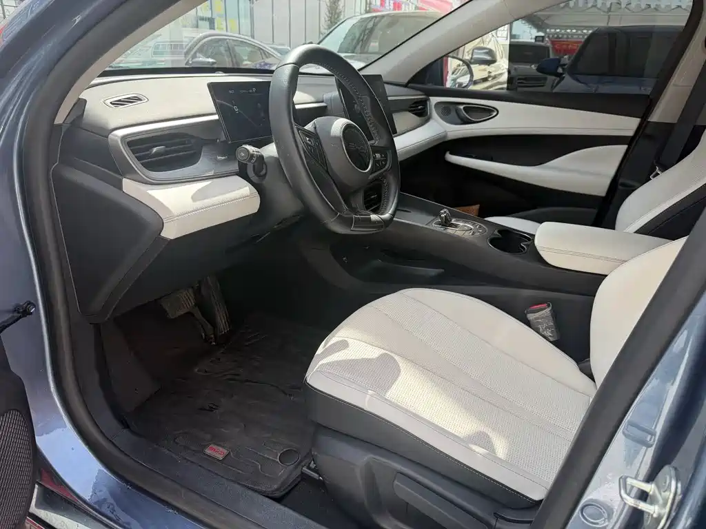 BYD Seal 05 DM-i — миниатюра 2
