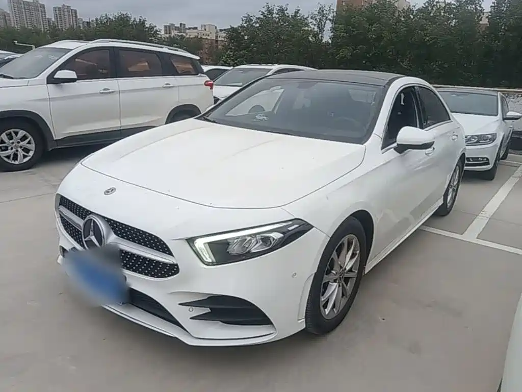 Mercedes-Benz A-Class — миниатюра 2