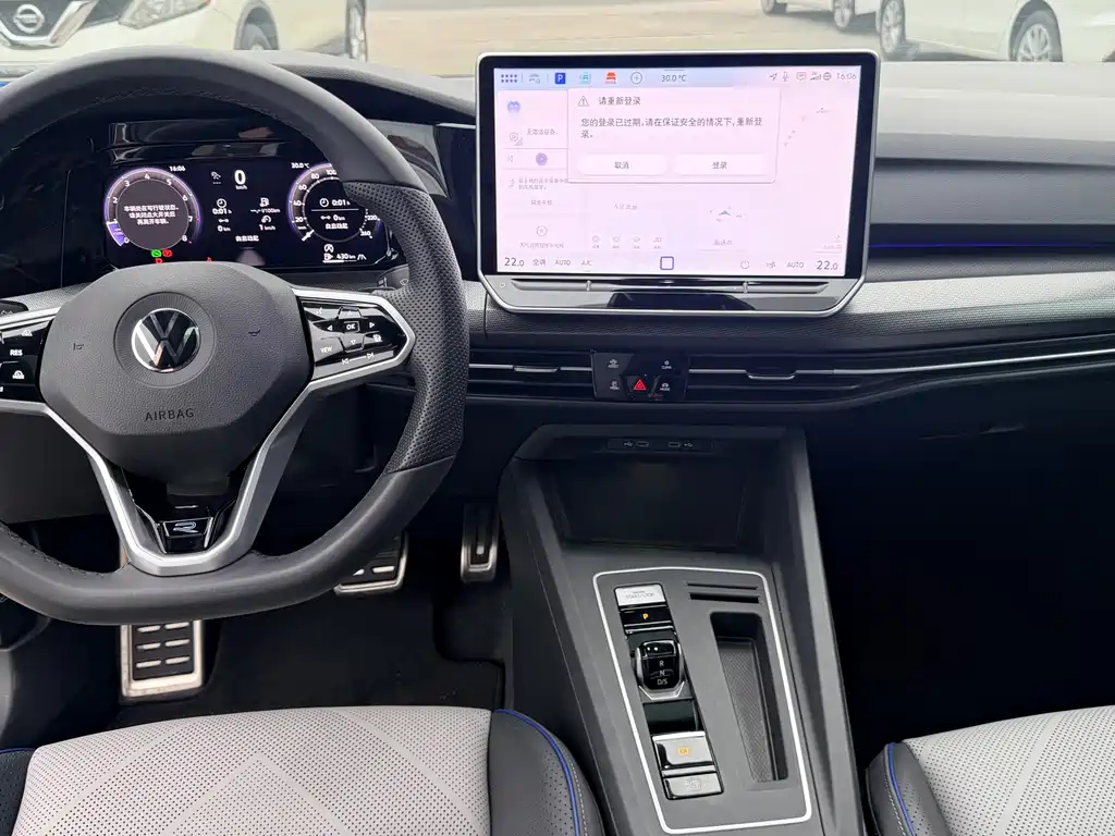 Volkswagen Golf — миниатюра 10
