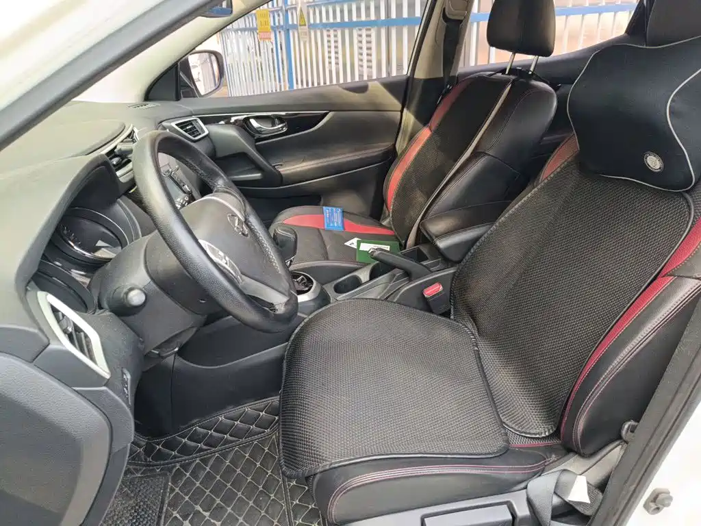 Nissan Qashqai — миниатюра 11