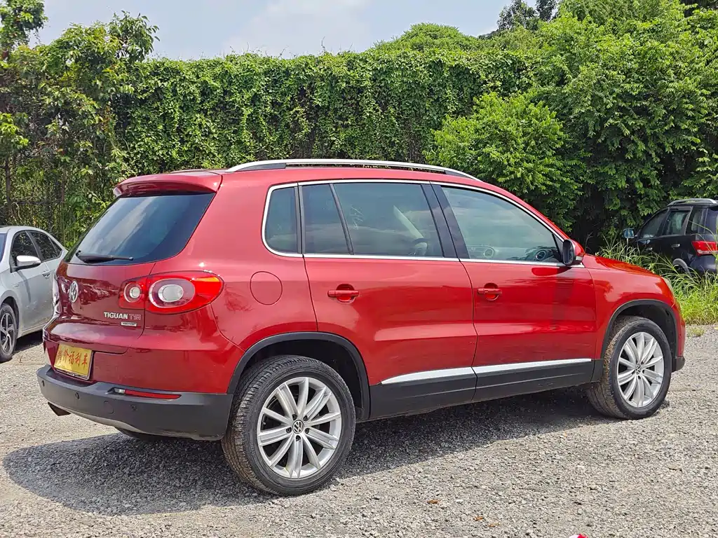 Volkswagen Tiguan — миниатюра 5