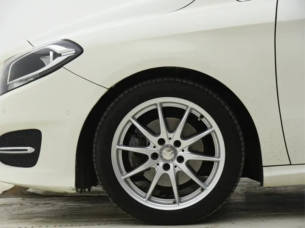 Mercedes-Benz B-Class — миниатюра 5