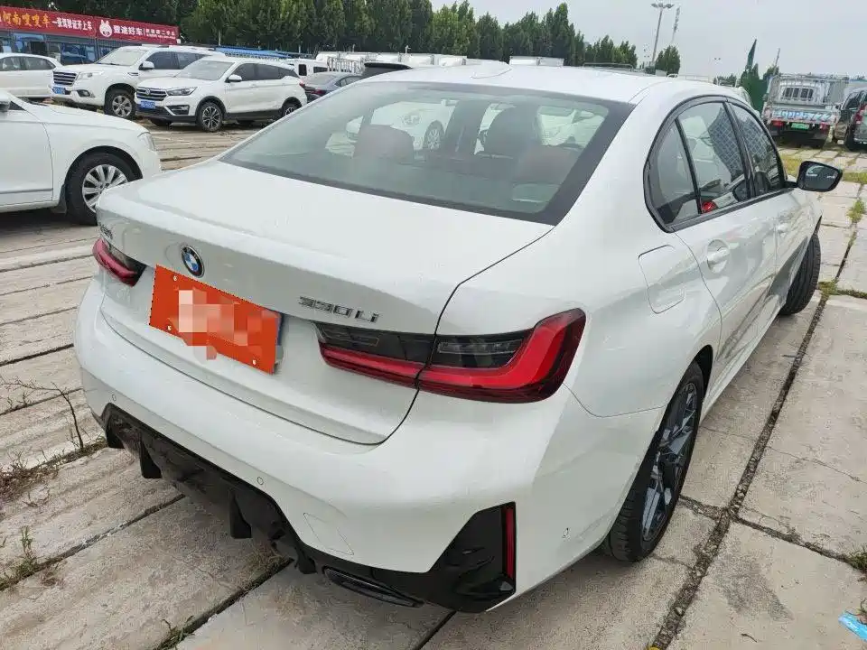 BMW 3 Series — миниатюра 3