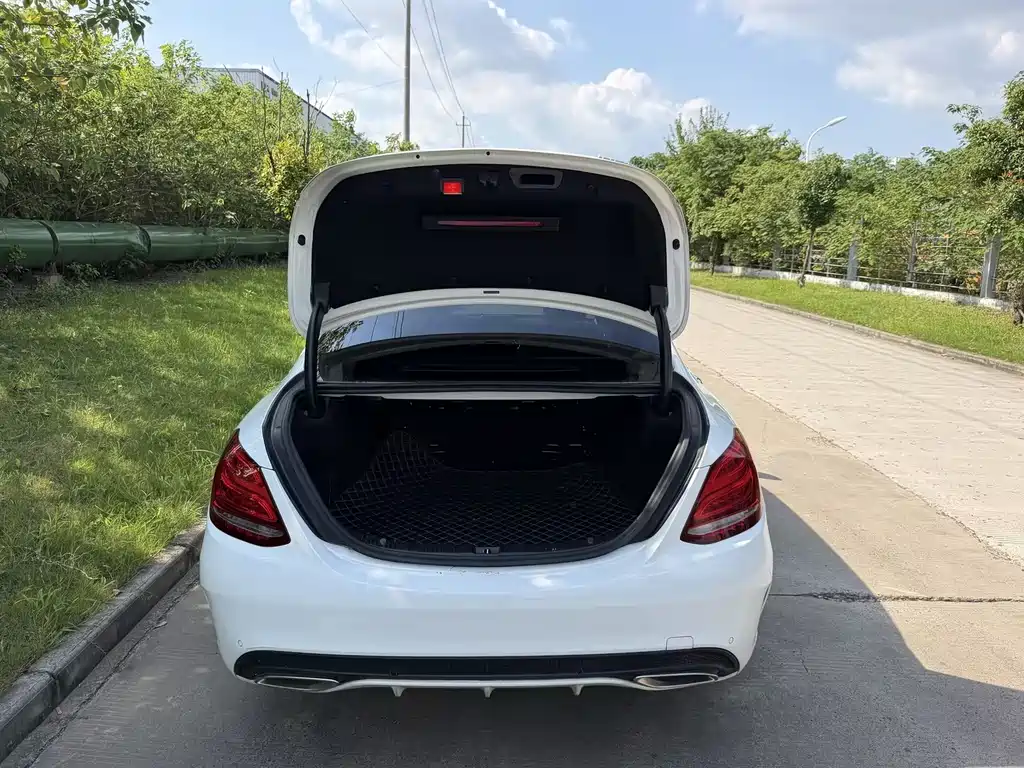 Mercedes-Benz C-Class — миниатюра 20