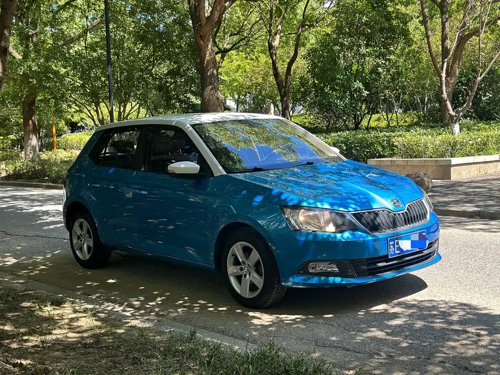 Skoda Fabia — миниатюра 16