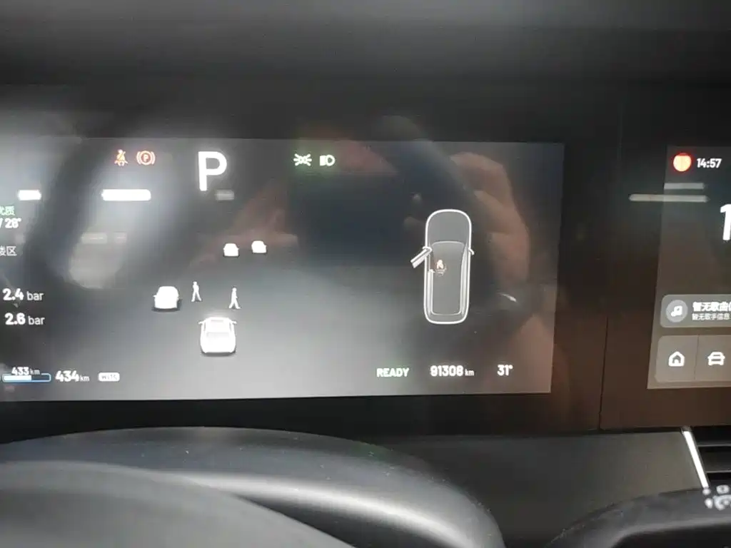 Li Auto Li ONE — миниатюра 12