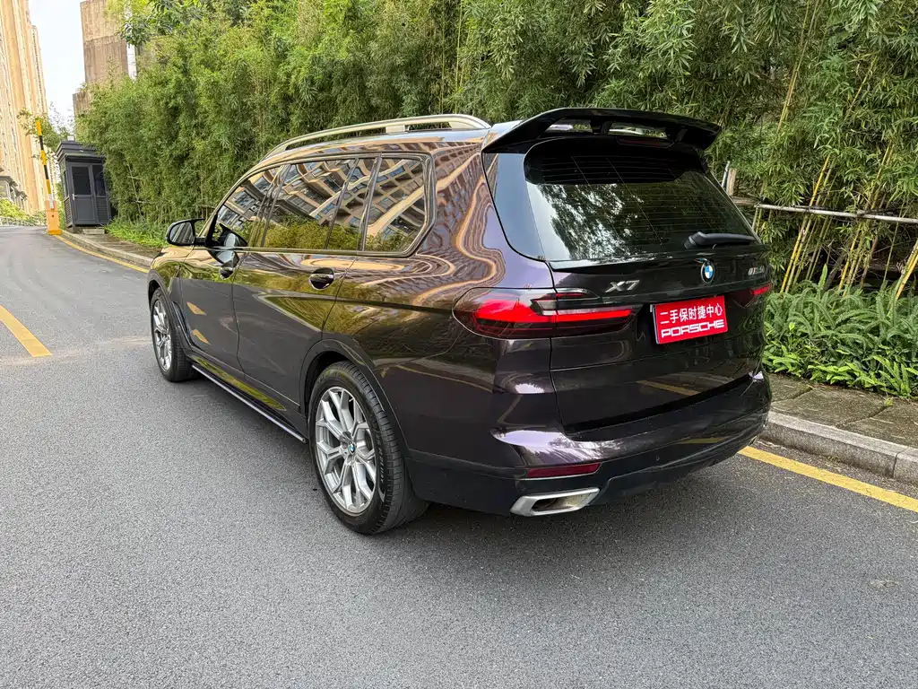 BMW X7 — миниатюра 4