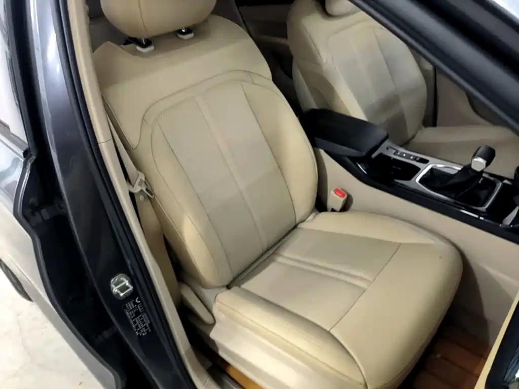 Wuling Victory — миниатюра 25