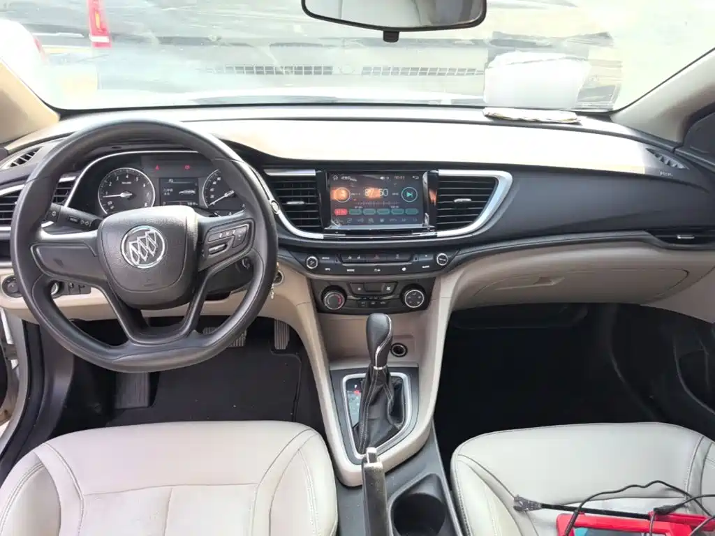 Buick Excelle — миниатюра 10