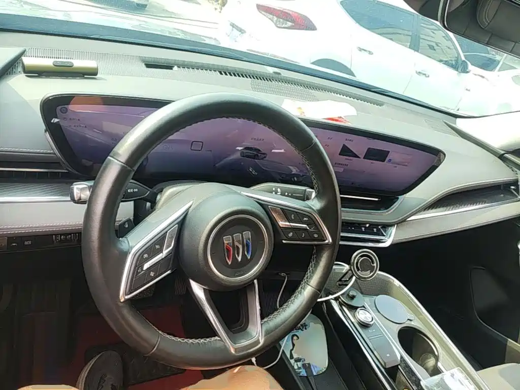 Buick E5 — миниатюра 10