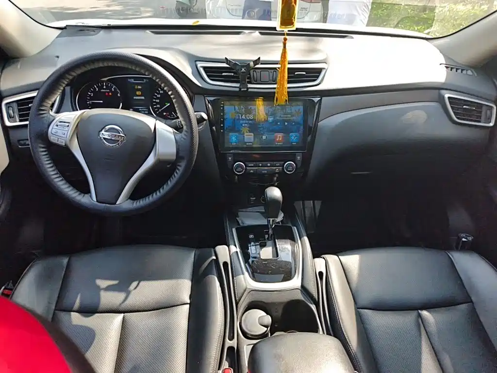 Nissan X-Trail — миниатюра 5