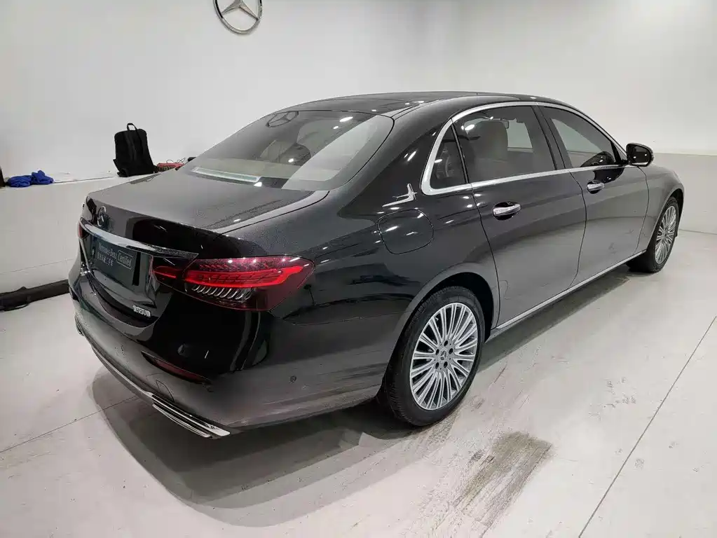 Mercedes-Benz E-Class E 2022 E 300 L Fashion