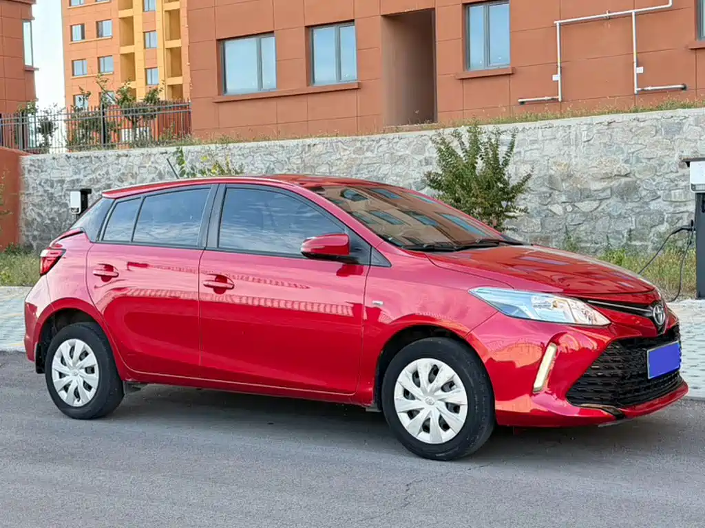 Toyota Vios FS — миниатюра 4