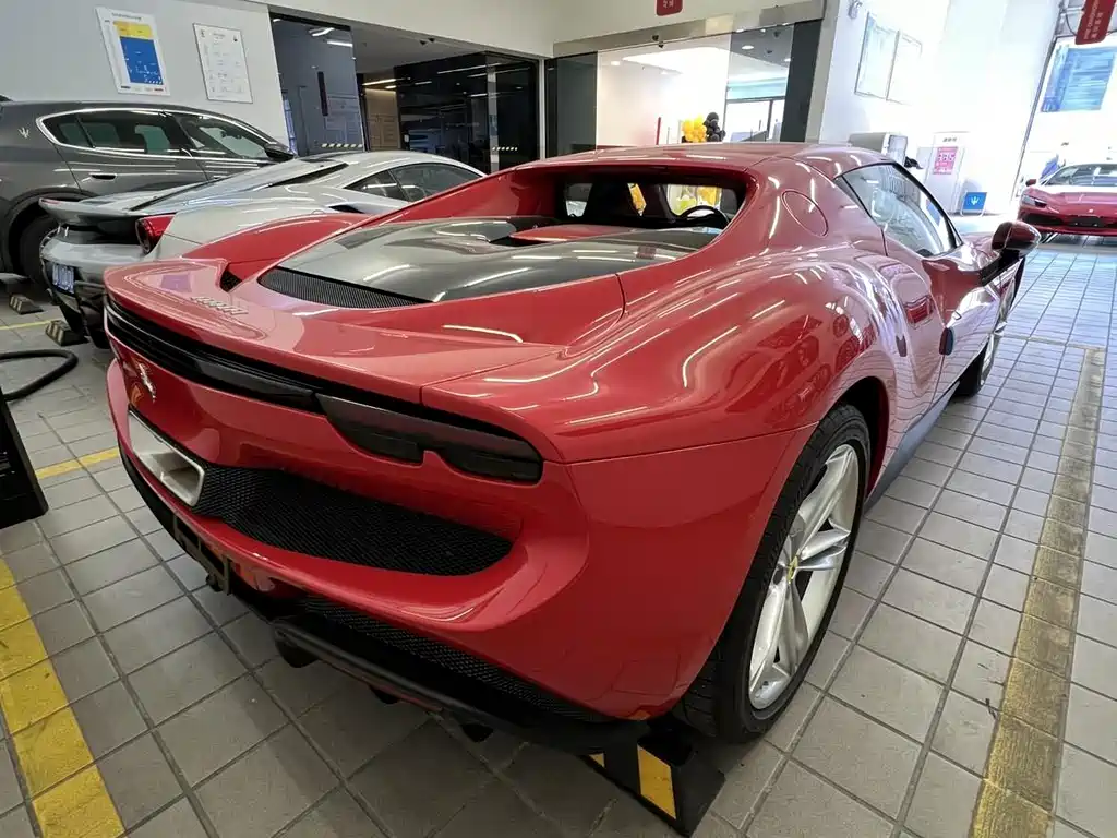 Ferrari 296 — миниатюра 9