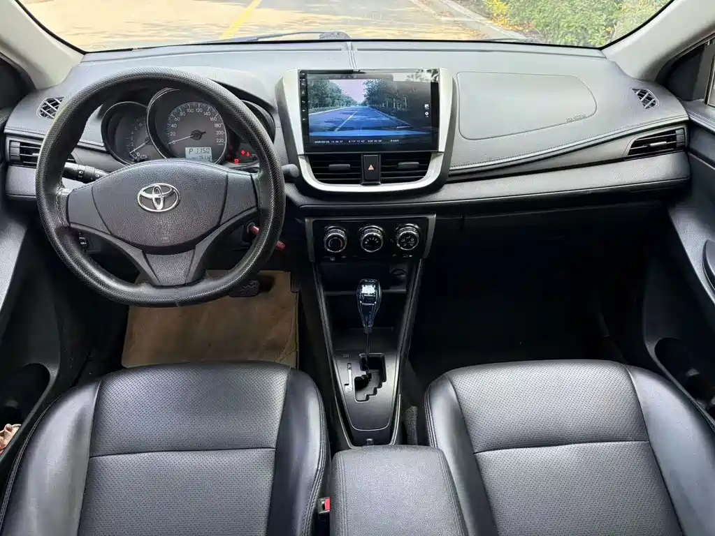 Toyota Vios — миниатюра 7