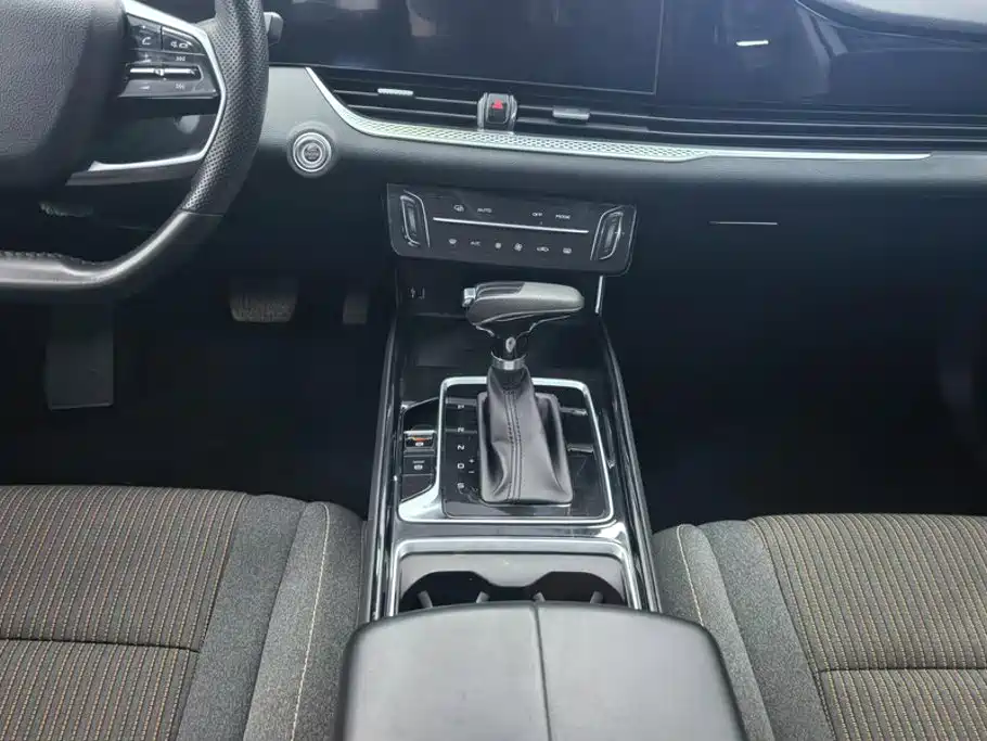 Bestune B70 — миниатюра 16
