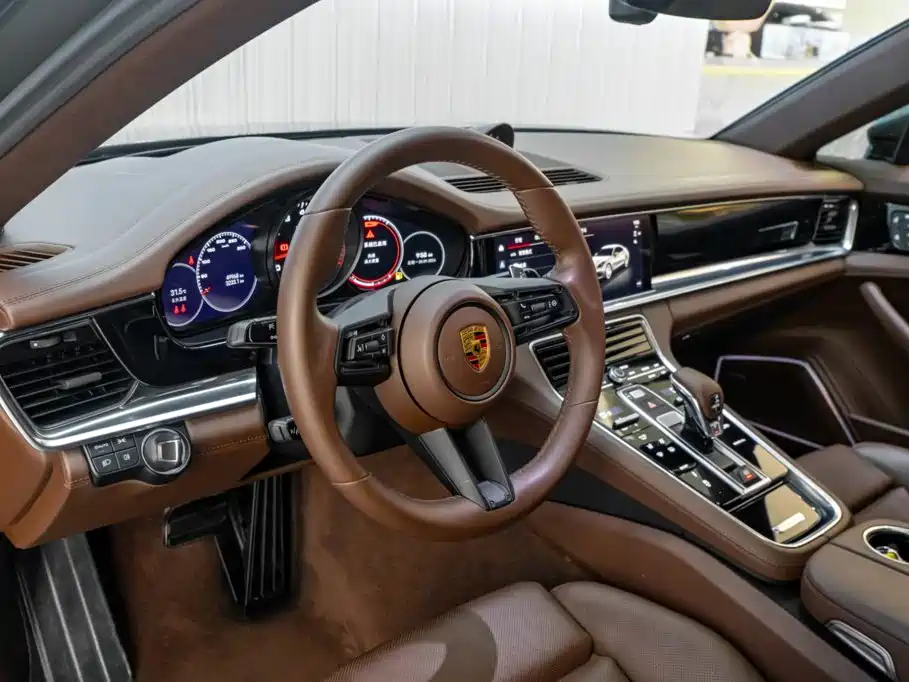 Porsche Panamera — миниатюра 28
