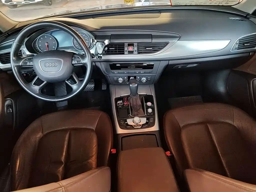 Audi A6L — миниатюра 10
