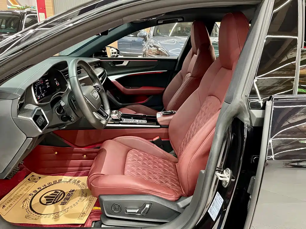 Audi A7L — миниатюра 9